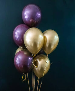 Grand Reopening balloons, Sea Grape Gallery